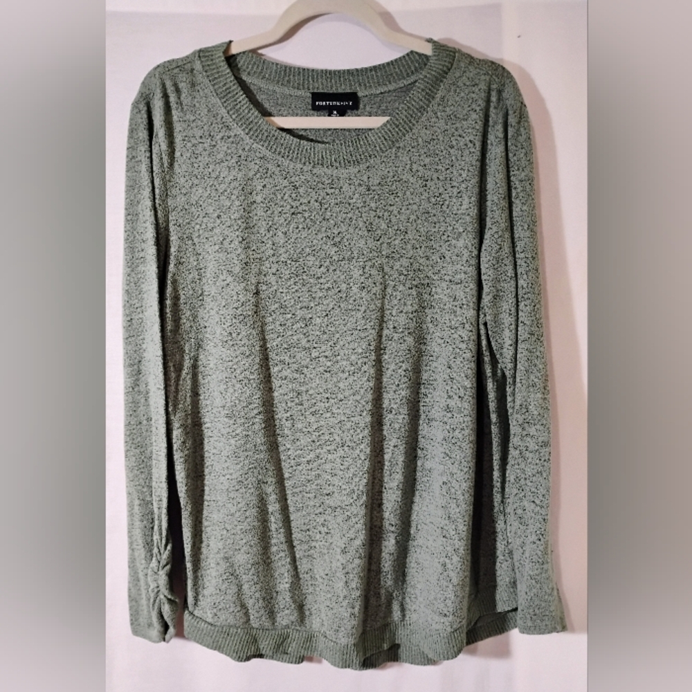 Fortune & Ivy Crewneck Pullover Top